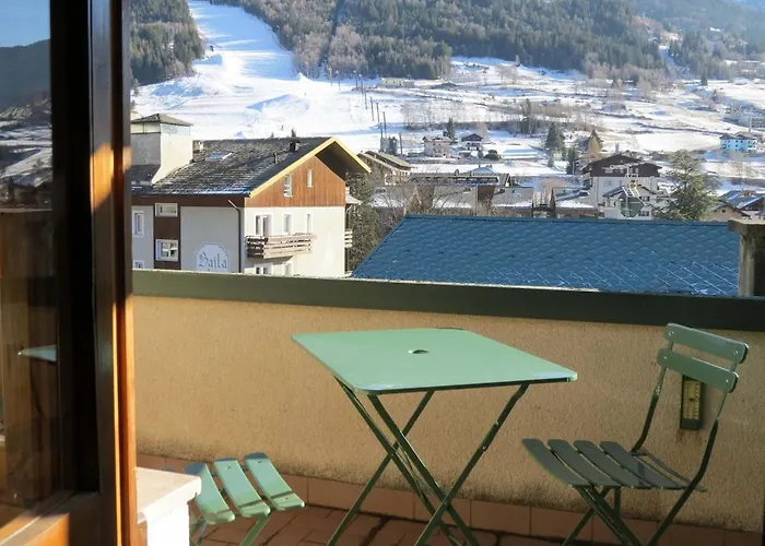 Centro, D'atmosfera Con Vista Sulle Piste Apartman